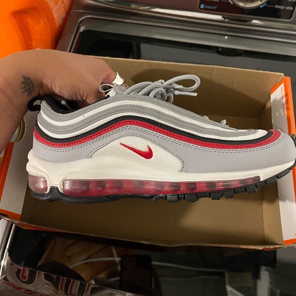 Nike Airmax US6.5y - Picture 3 of 5